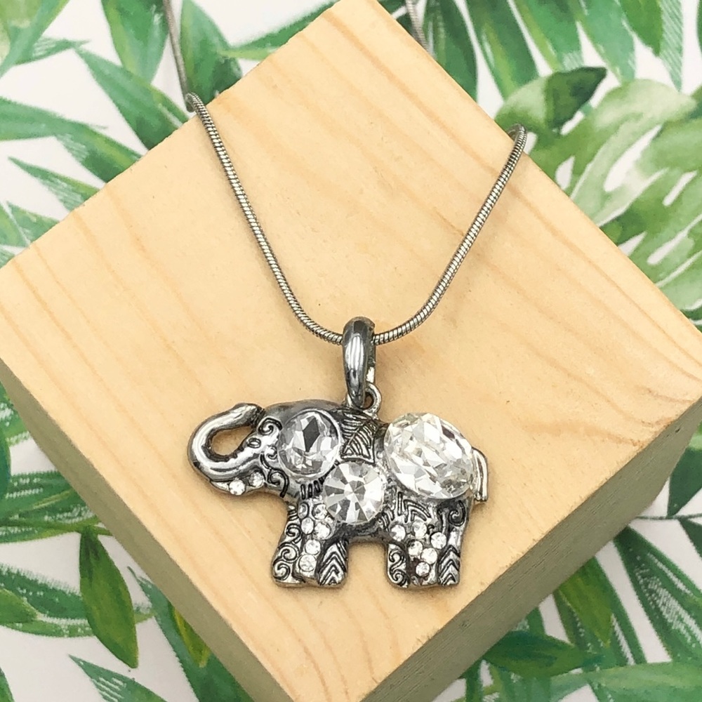 🌼 Rhinestone Elephant Necklace Elephant Necklace Elephant Necklace Necklace